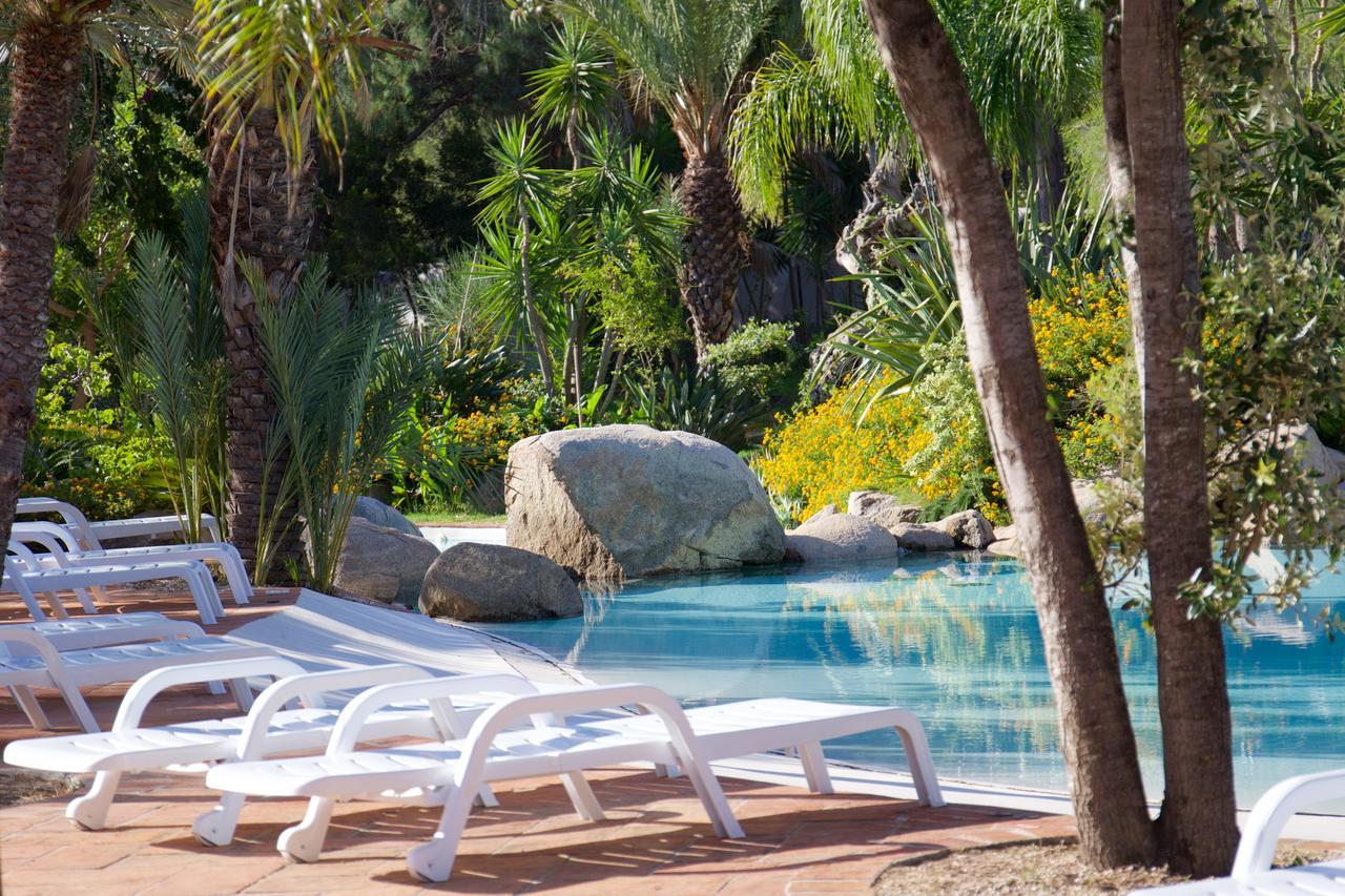 בארי סארדו Camping Villaggio L'Ultima Spiaggia מראה חיצוני תמונה
